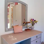 Appart hôtel Livadi With Pool 4*