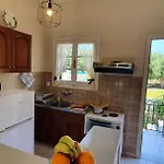 Appart hôtel Livadi With Pool 4*