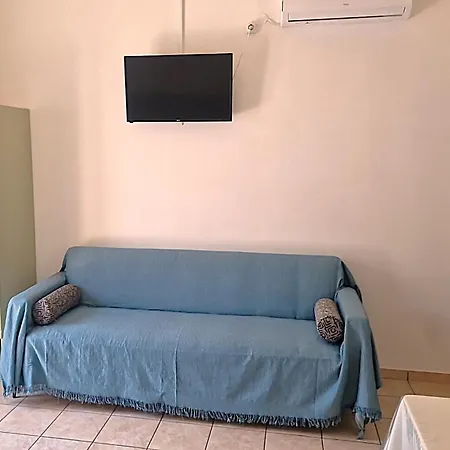 Appart hôtel Livadi With Pool 4*